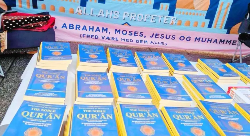 Copies of the Quran ready for distribution at a Dawah Norway event